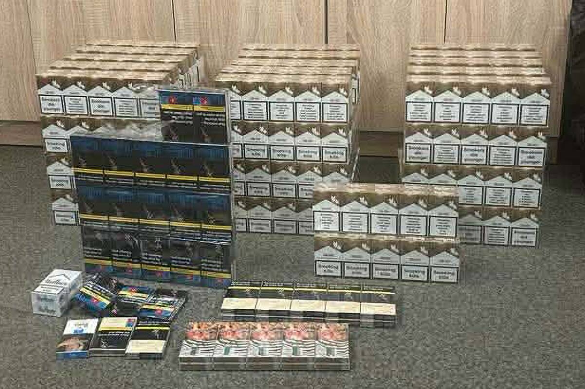 
<span>Kratos metu vyro namuose – įspūdingas radinys: tūkstančiai nelegalių cigarečių</span>
