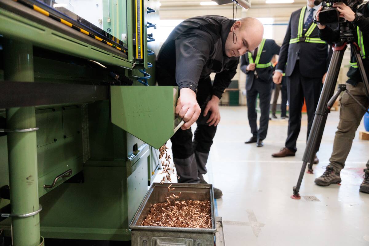 Įrenginių atidarymas Giraitės ginkluotės gamykloje
