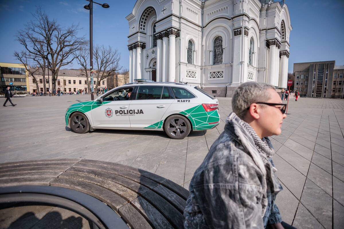 Kaune surengta protesto akcija „Karui – NE!“