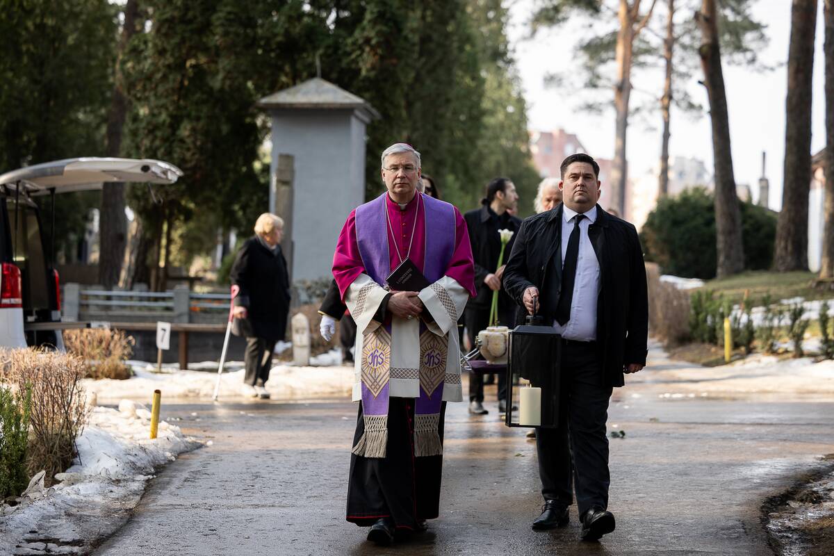 Česlovo Norvaišos laidotuvės