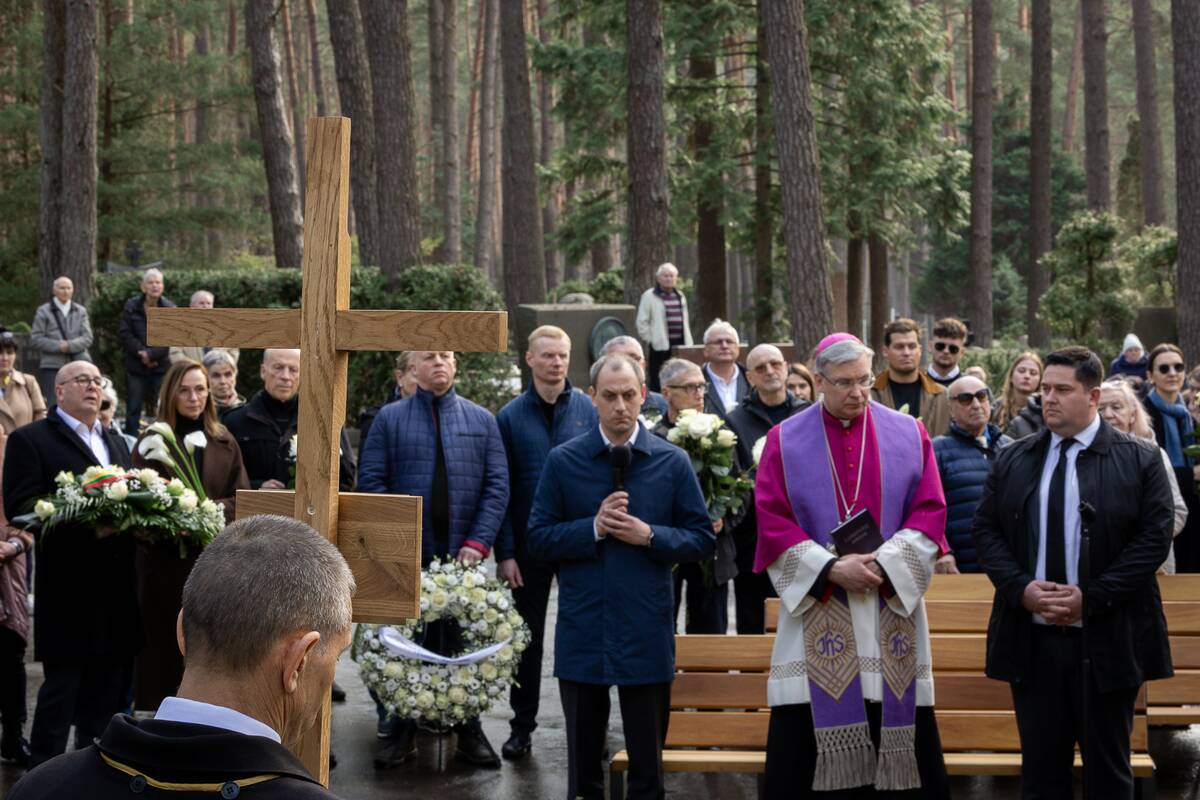 Česlovo Norvaišos laidotuvės