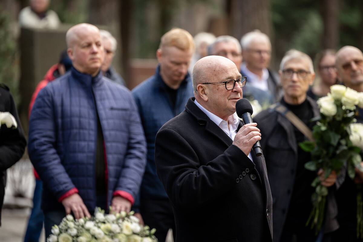 Česlovo Norvaišos laidotuvės