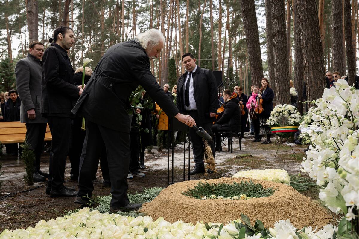 Česlovo Norvaišos laidotuvės