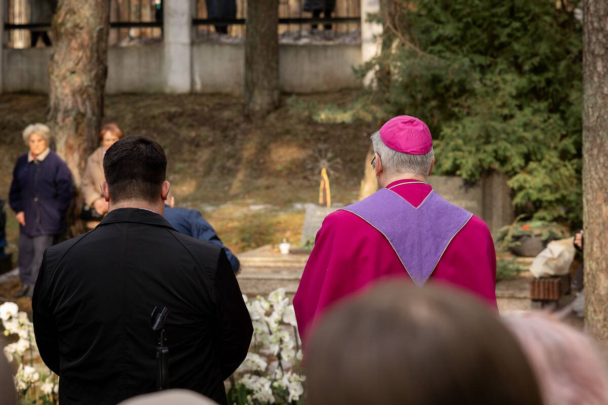 Česlovo Norvaišos laidotuvės