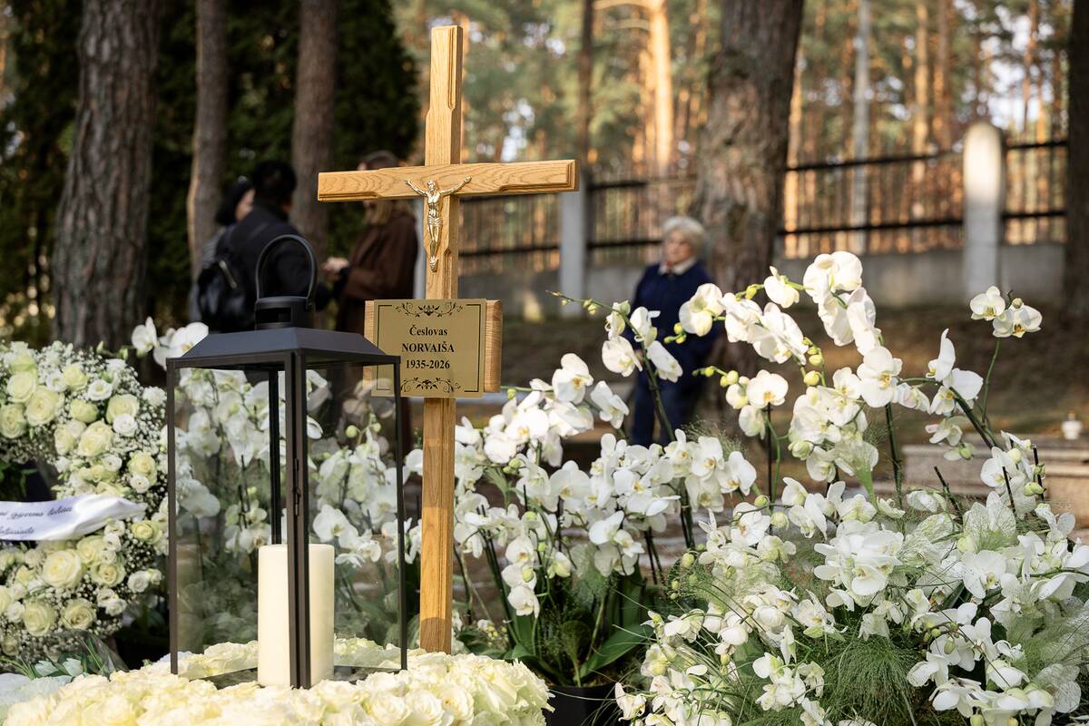 Česlovo Norvaišos laidotuvės