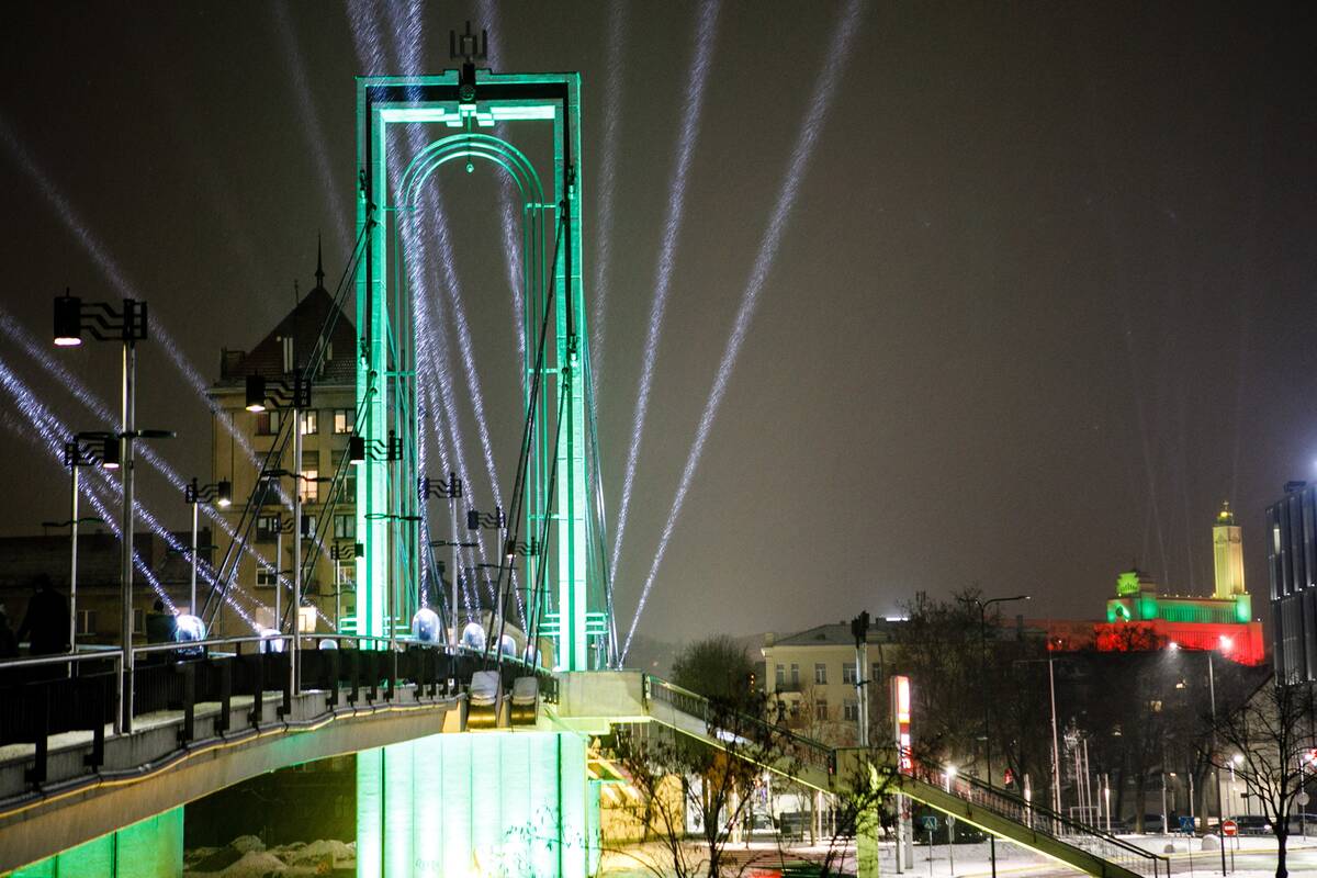 
<span>Kaunas už 1,25 mln. eurų nori remontuoti pėsčiųjų tiltą į Nemuno salą</span>

