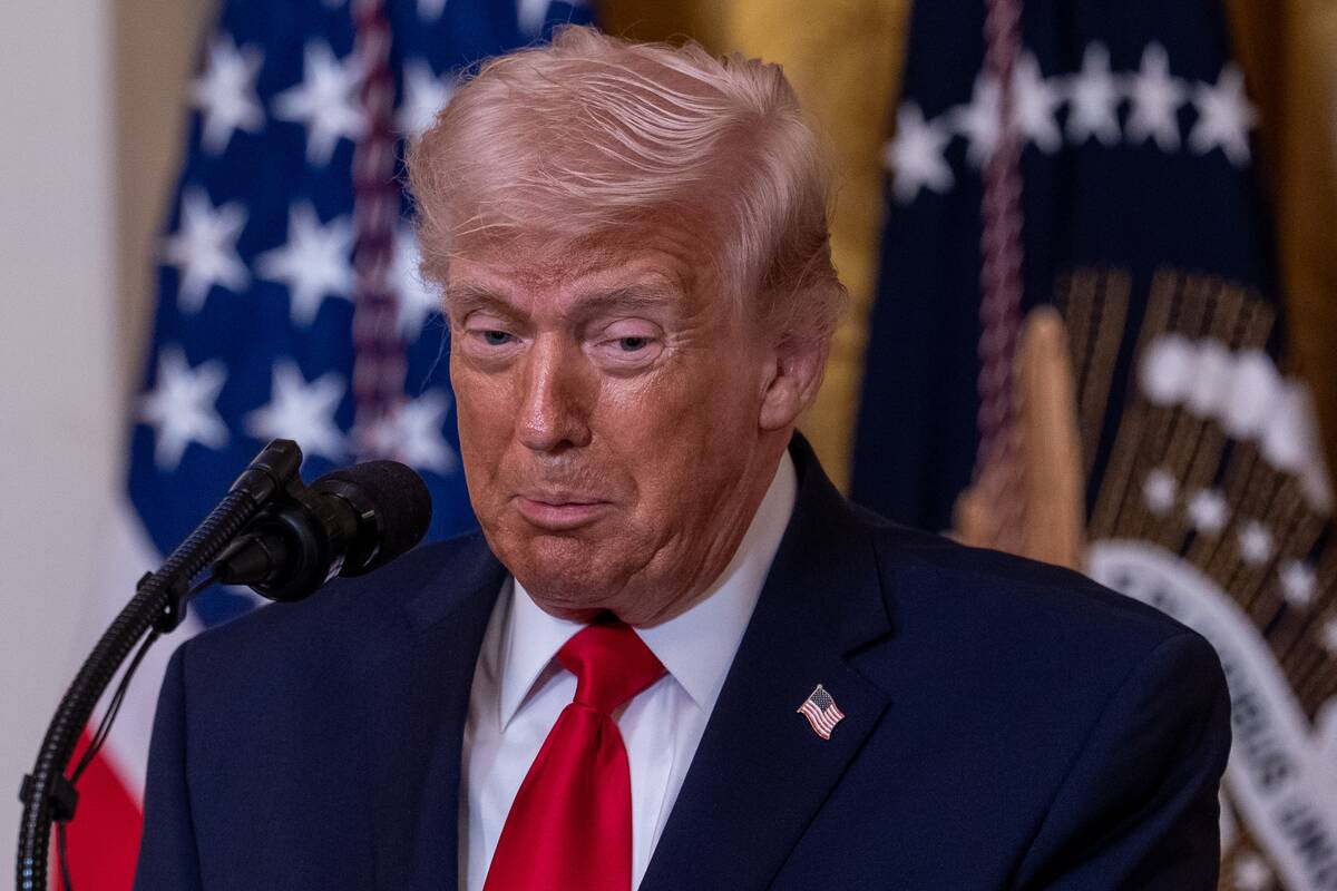 
<span>Trumpas prognozuoja Irano režimo žlugimą, bet „galbūt ne iš karto“</span>
