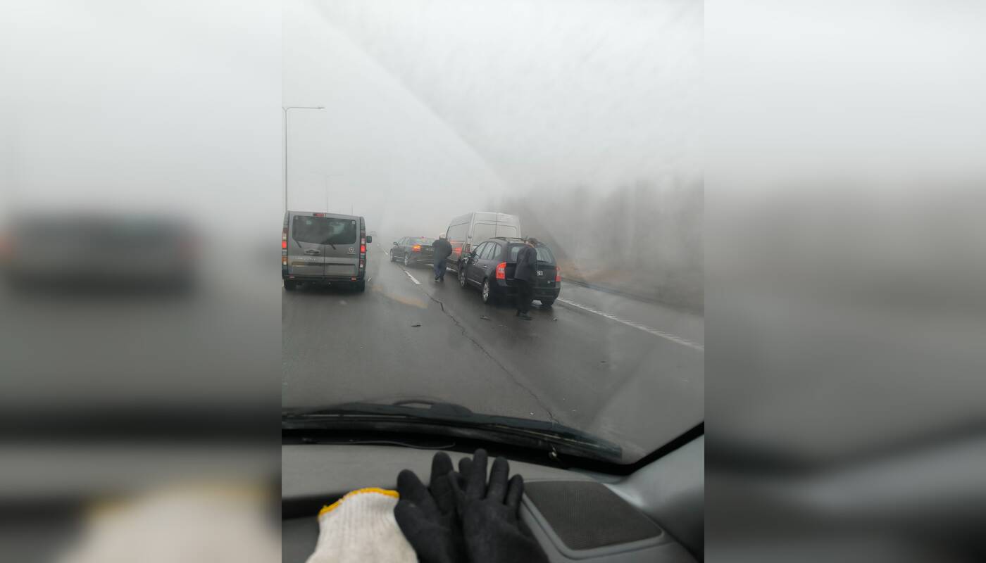 
<span>Rūkas apsunkino eismą: dvi avarijos per mažiau nei valandą</span>

