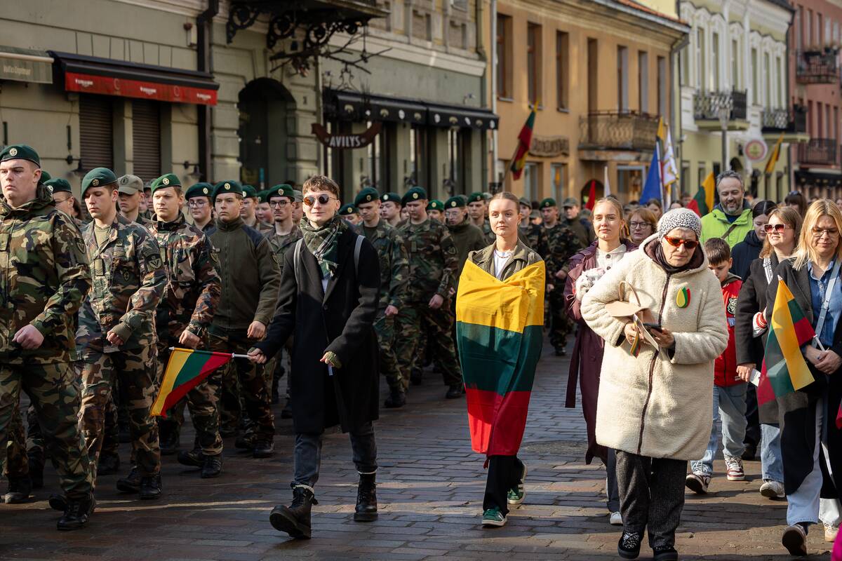 Moksleivių Kovo 11-osios eisena