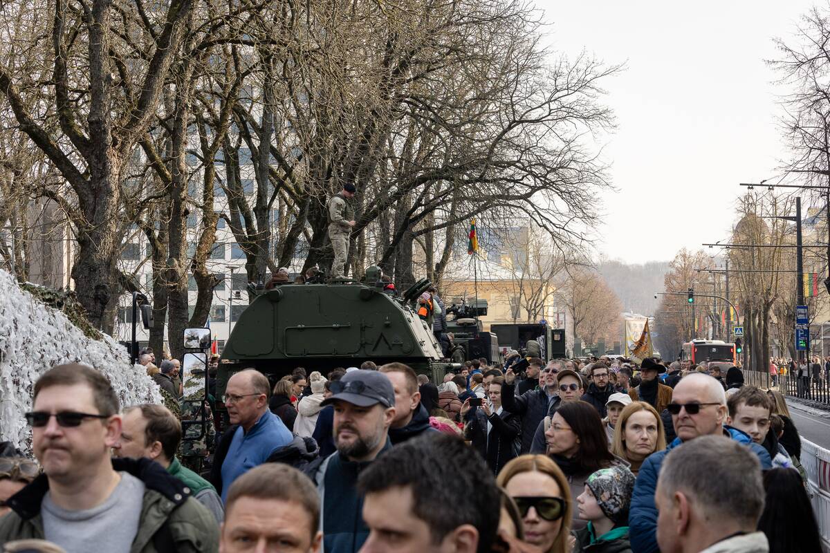 Karinės technikos paroda Kaune
