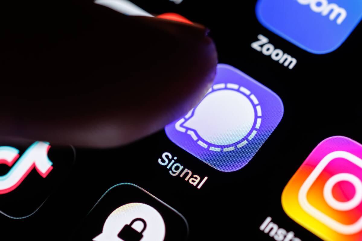
<span>Prorusiški programišiai taikosi į pareigūnų ir žurnalistų telefonus</span>
