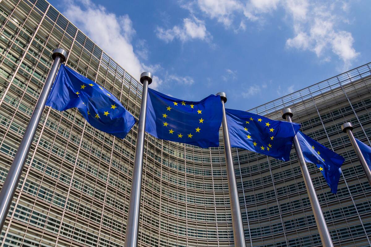 
<span>Europos Parlamentas pritarė migrantų deportacijos centrų steigimui už ES ribų</span>
