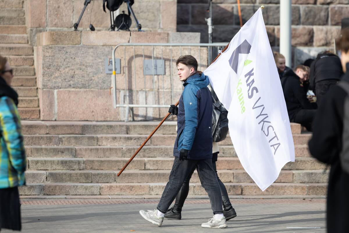 Prie Seimo protestas „Šalin rankas nuo laisvo žodžio!“