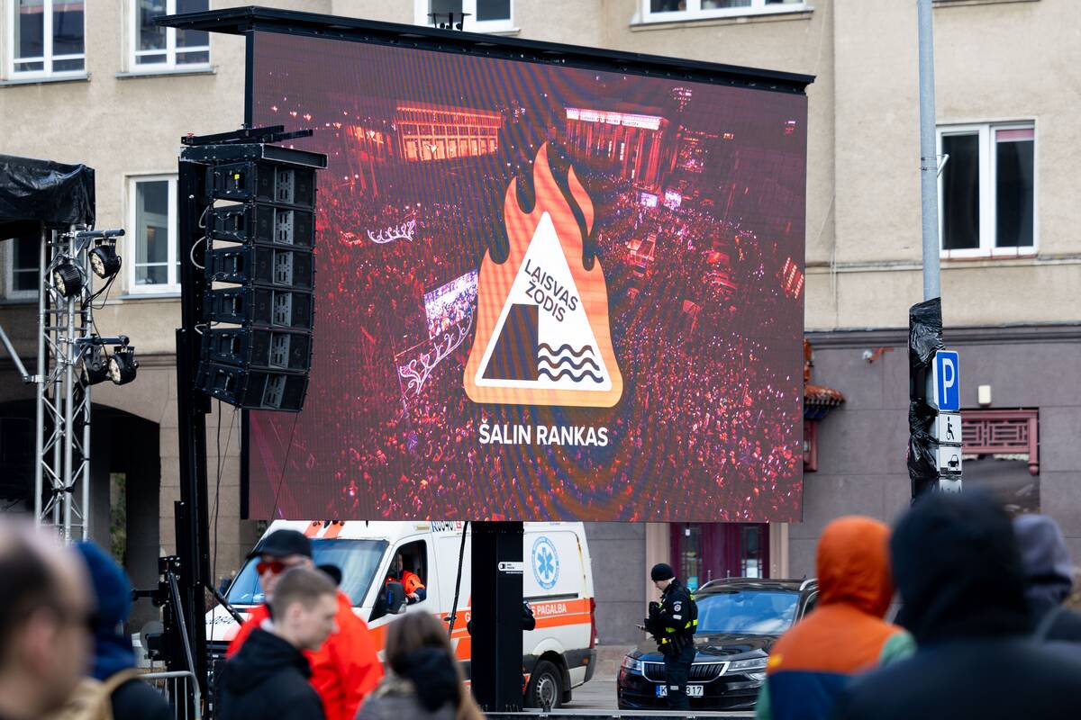 Prie Seimo protestas „Šalin rankas nuo laisvo žodžio!“
