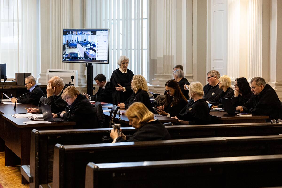 
<span>Artėja į pabaigą apeliacinių skundų nagrinėjimas riaušių prie Seimo byloje</span>
