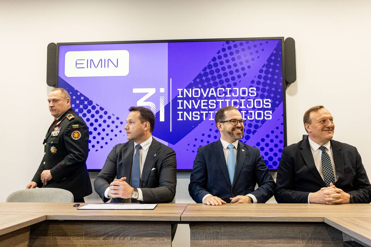 Pasirašymas dėl greitesnių sprendimų, skirtų oro erdvės grėsmėms neutralizuoti