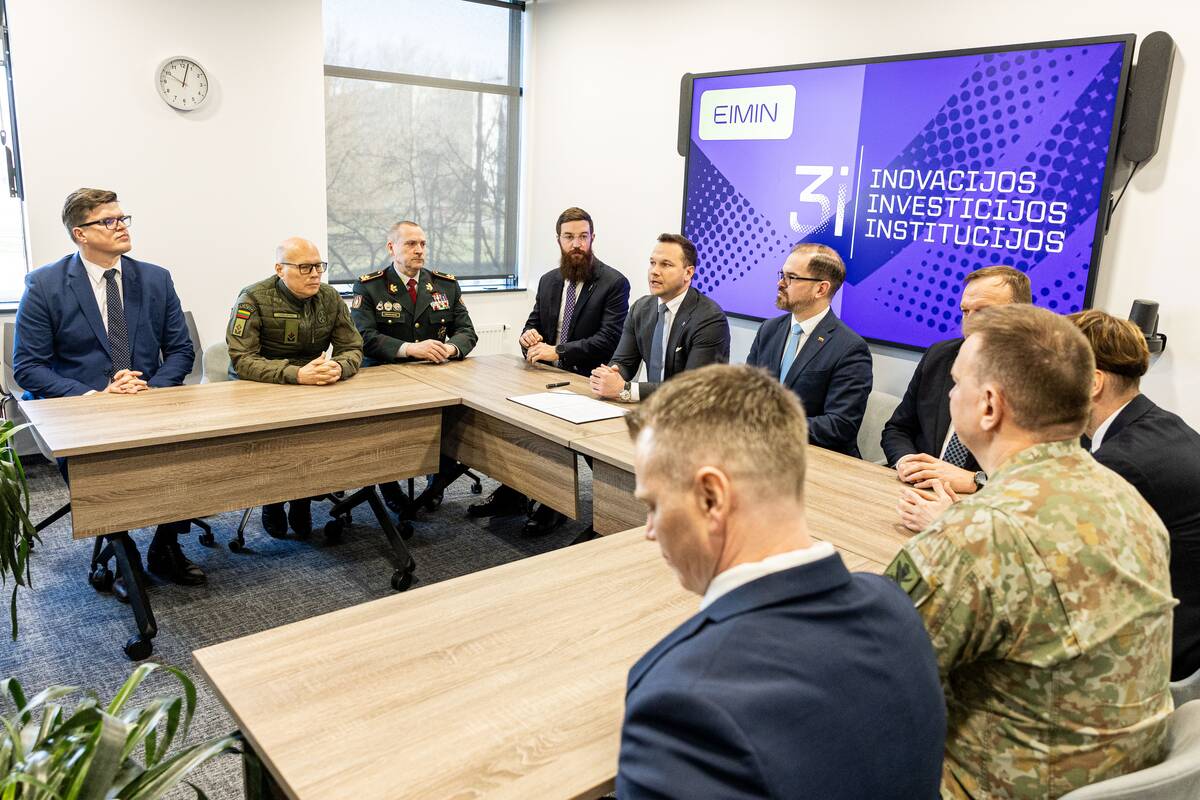 Pasirašymas dėl greitesnių sprendimų, skirtų oro erdvės grėsmėms neutralizuoti