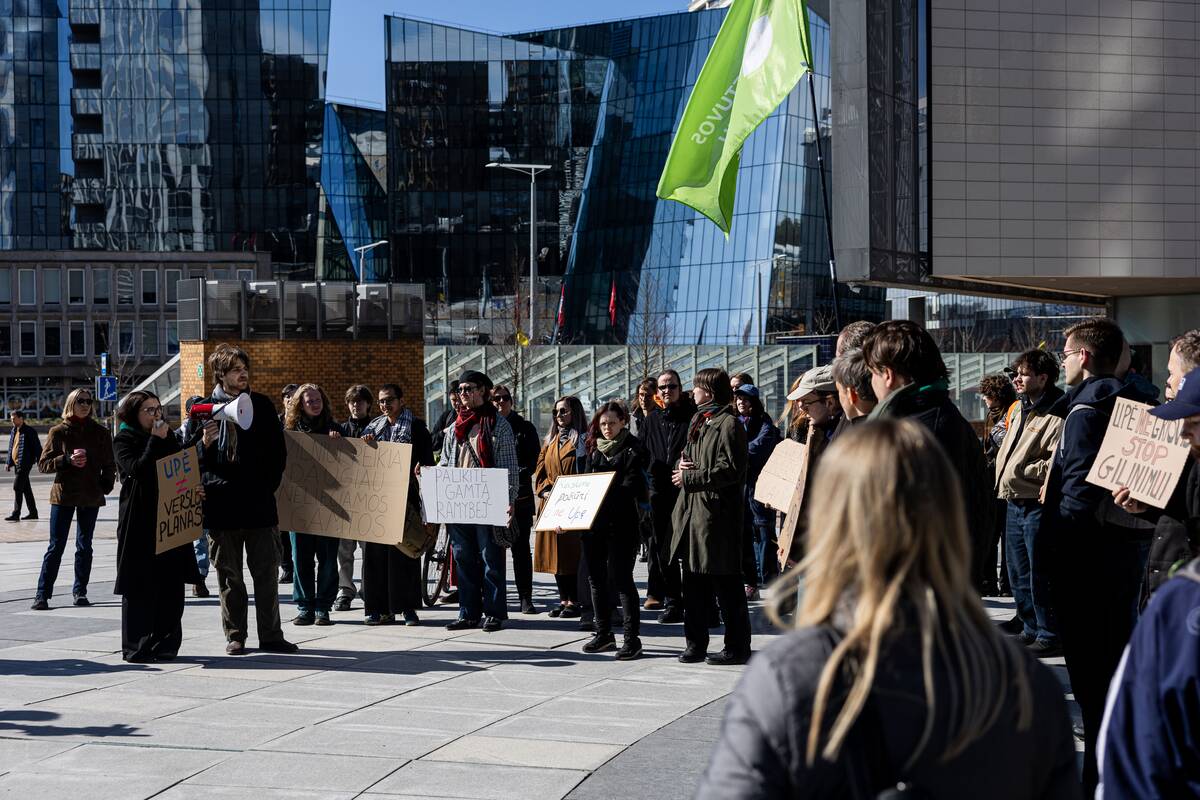 Vilniuje – protestas prieš Neries vagos tvarkymo darbus