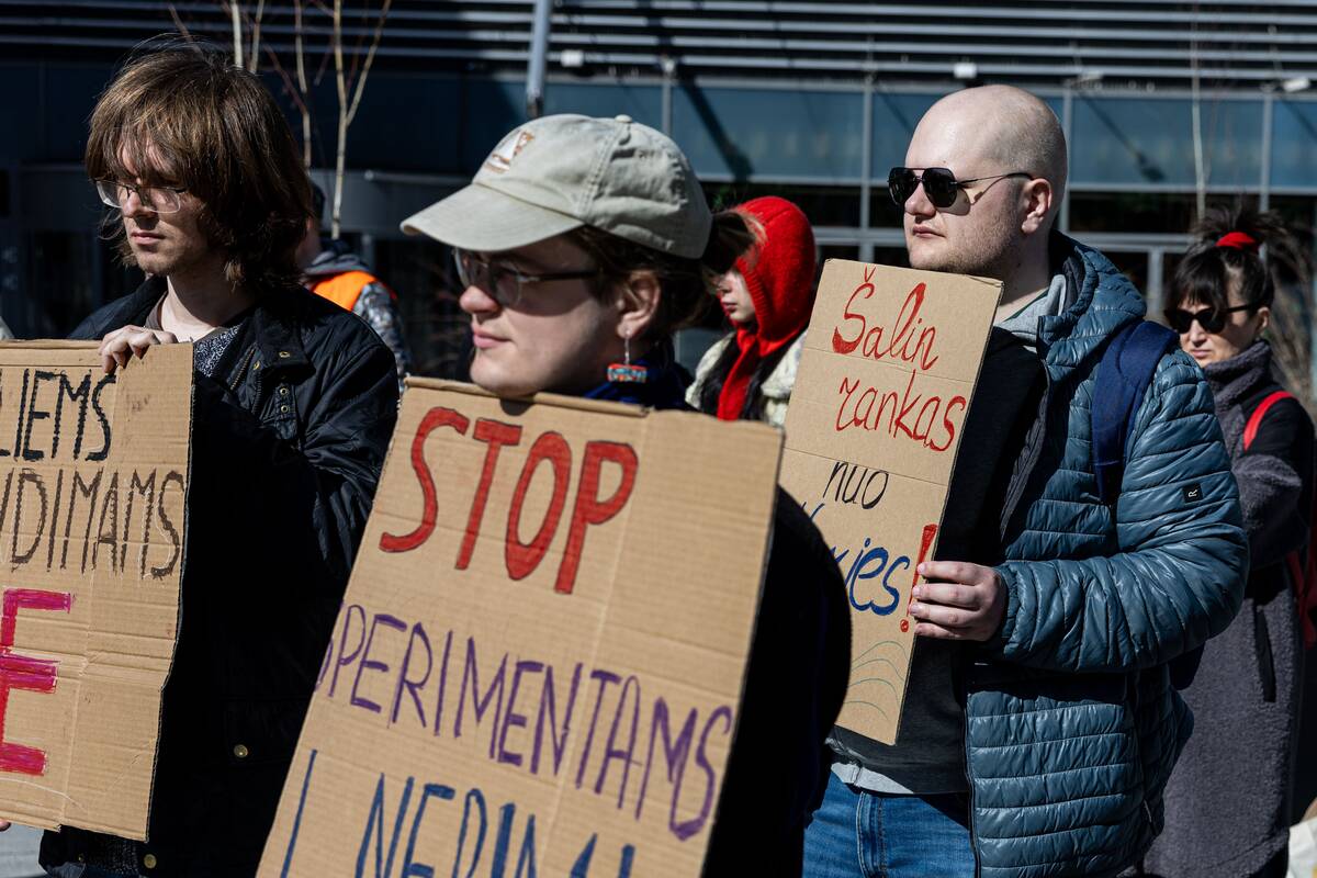 Vilniuje – protestas prieš Neries vagos tvarkymo darbus