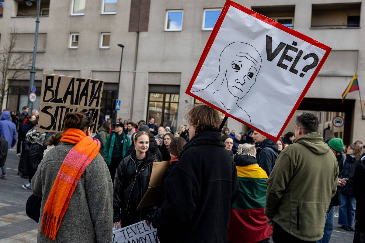 Prie Seimo protestas „Šalin rankas nuo laisvo žodžio!“