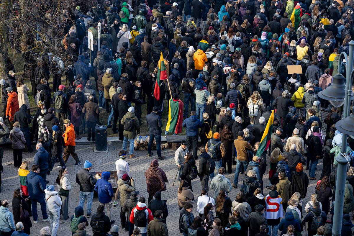 Prie Seimo protestas „Šalin rankas nuo laisvo žodžio!“