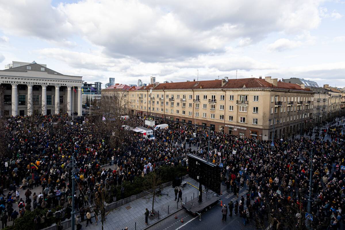 Prie Seimo protestas „Šalin rankas nuo laisvo žodžio!“