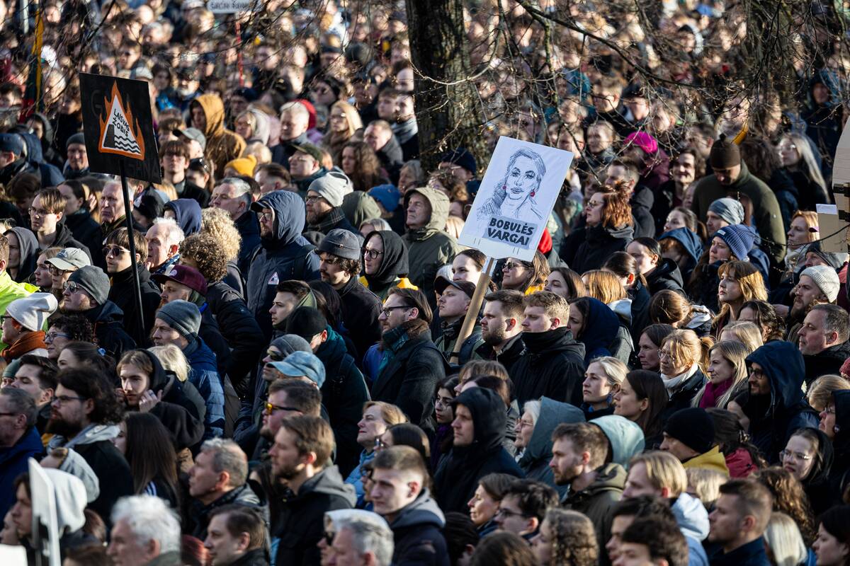 Prie Seimo protestas „Šalin rankas nuo laisvo žodžio!“
