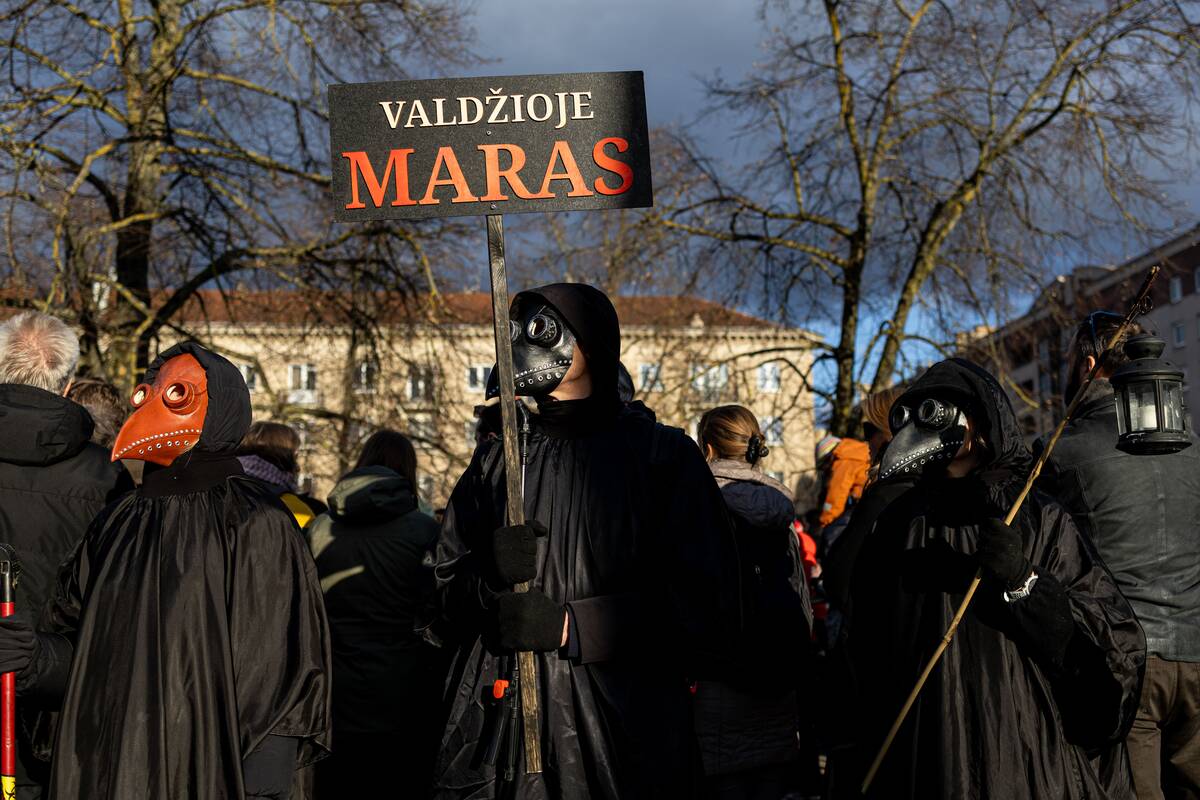 Prie Seimo protestas „Šalin rankas nuo laisvo žodžio!“