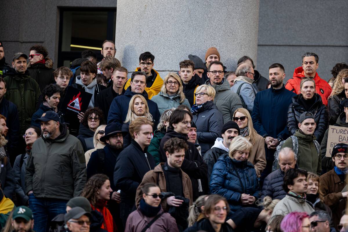 Prie Seimo protestas „Šalin rankas nuo laisvo žodžio!“