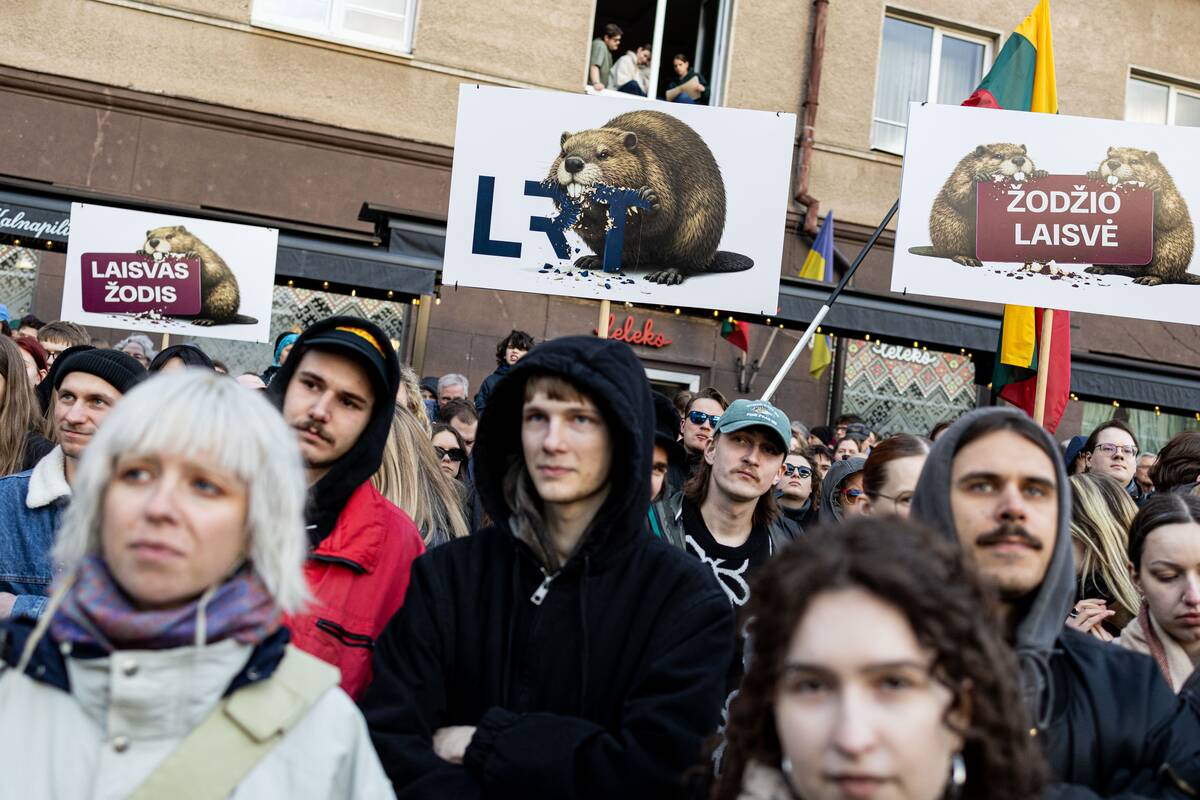 Prie Seimo protestas „Šalin rankas nuo laisvo žodžio!“