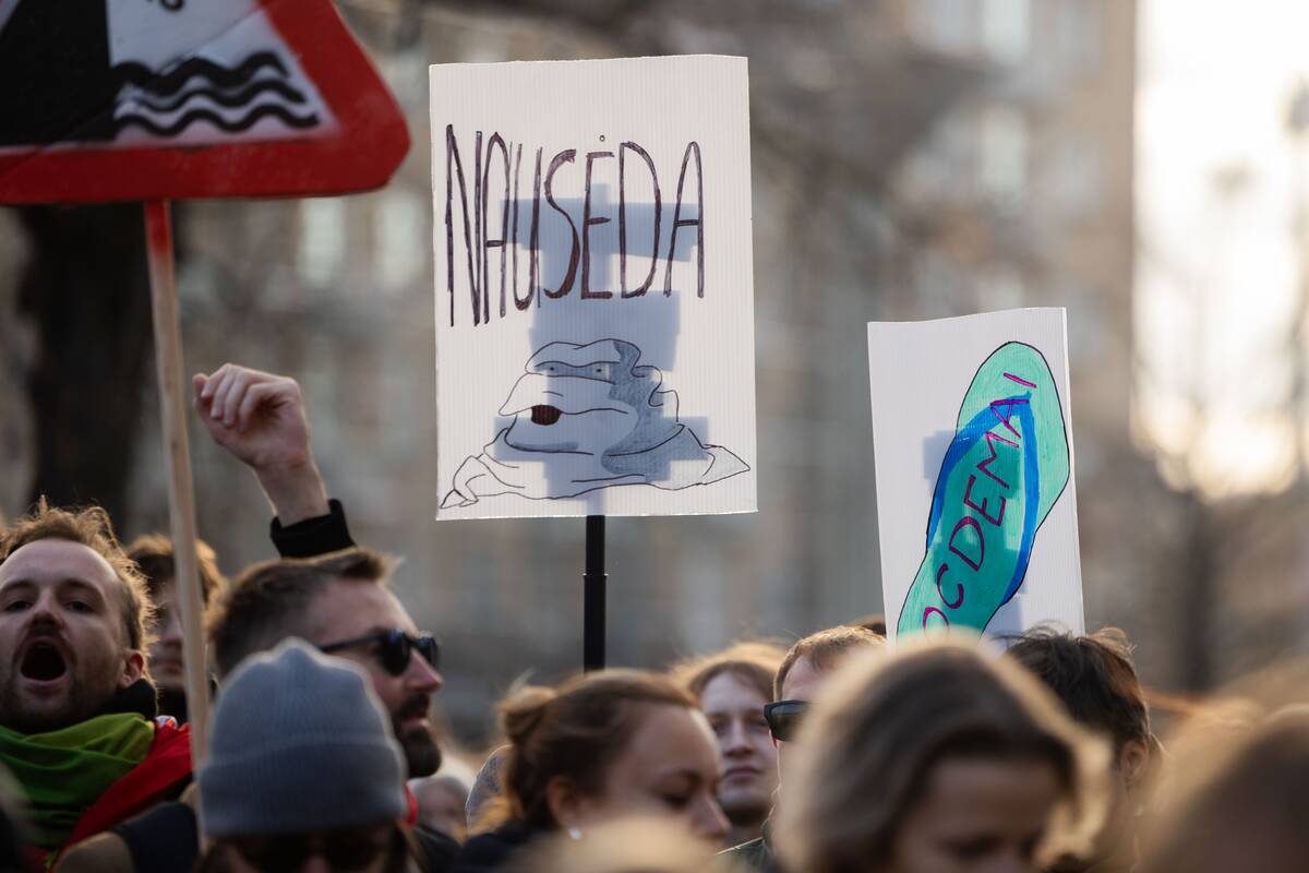 Prie Seimo protestas „Šalin rankas nuo laisvo žodžio!“