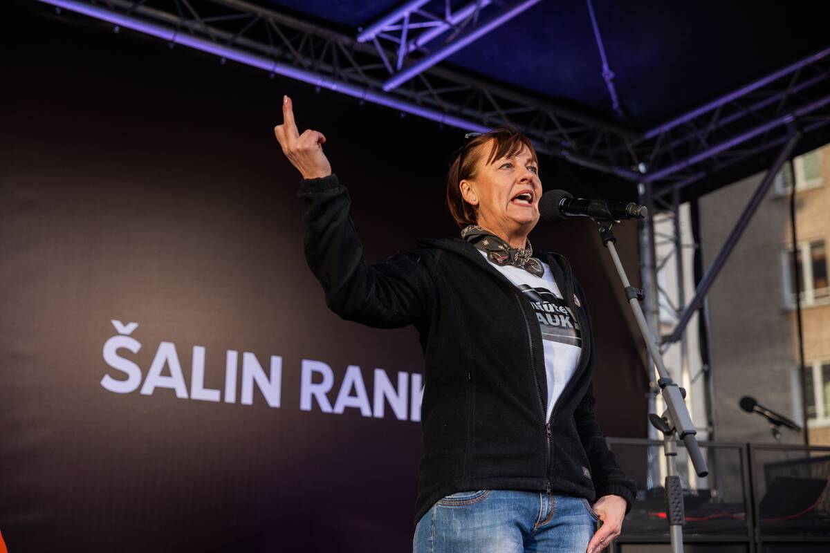 Prie Seimo protestas „Šalin rankas nuo laisvo žodžio!“