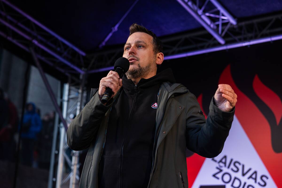 Prie Seimo protestas „Šalin rankas nuo laisvo žodžio!“
