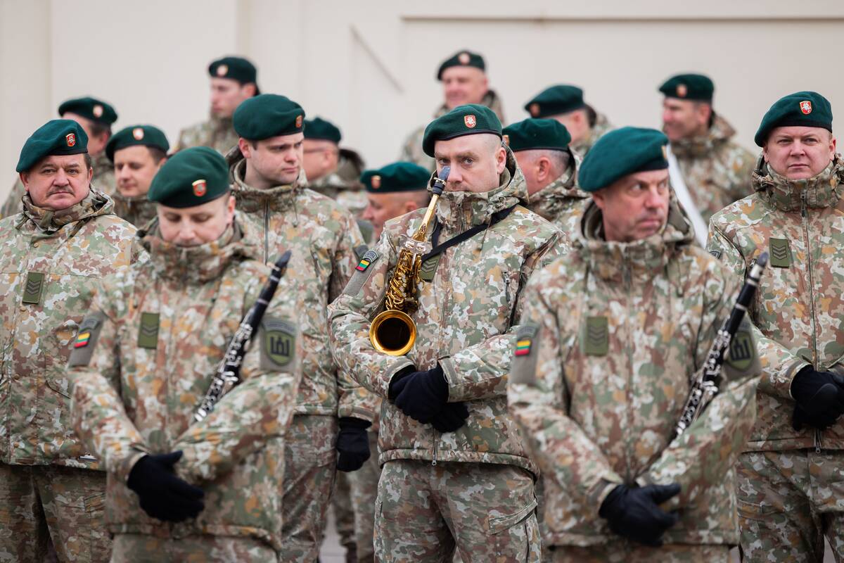 Iš operacijos Kosove grįžo Lietuvos kariai