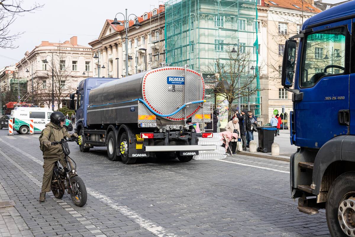 Pieno gamintojų protesto akcija Vilniuje