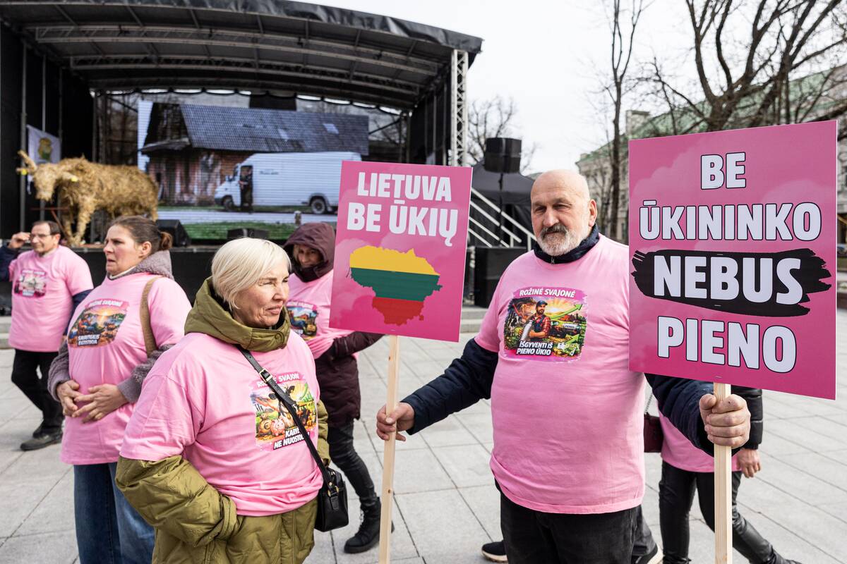 Pieno gamintojų protesto akcija Vilniuje