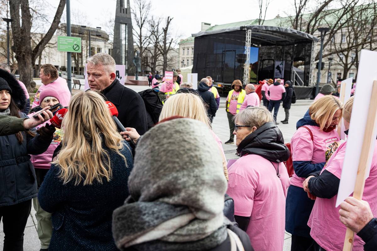Pieno gamintojų protesto akcija Vilniuje
