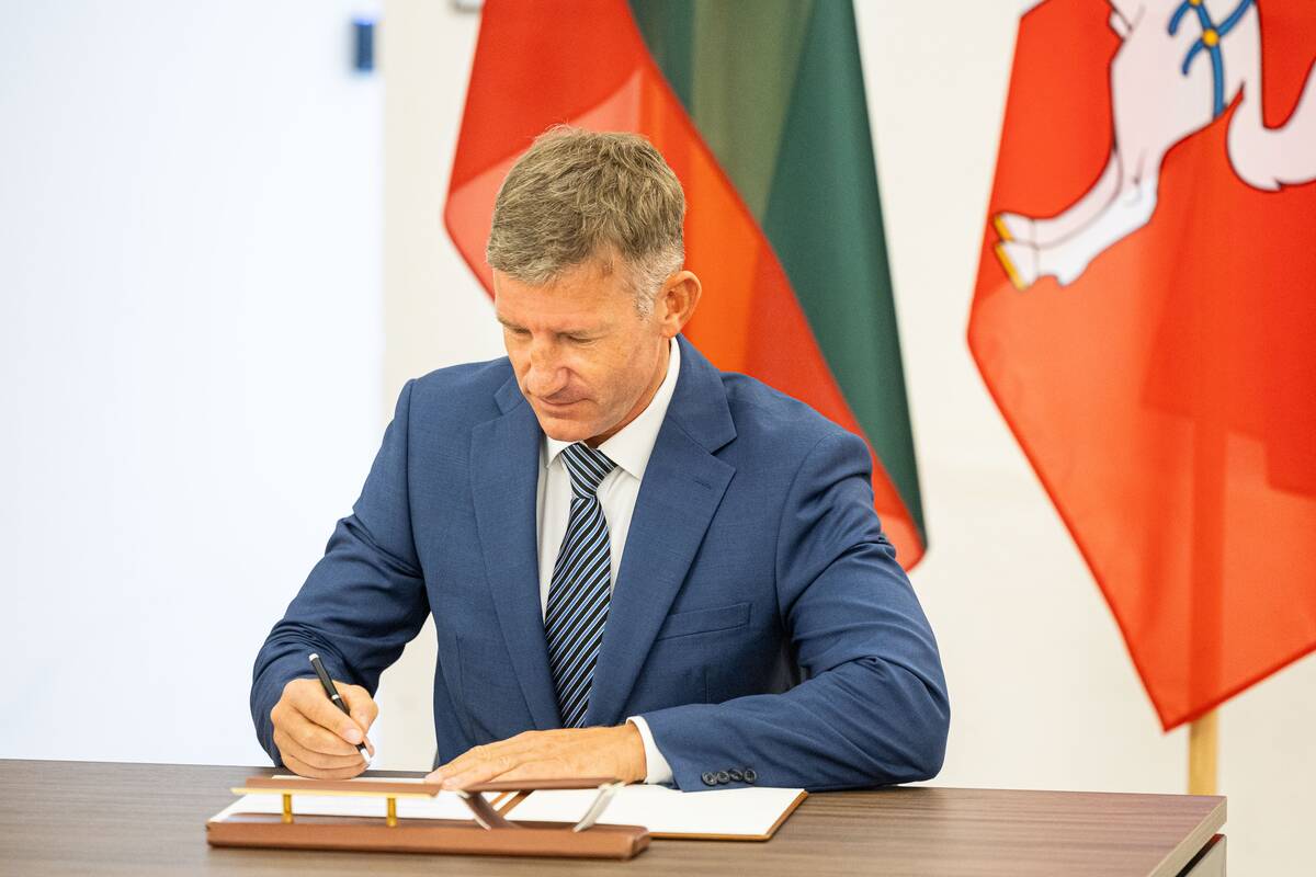 Krašto apsaugos ministerija ir poligonus turinčios savivaldybės pasirašė susitarimą