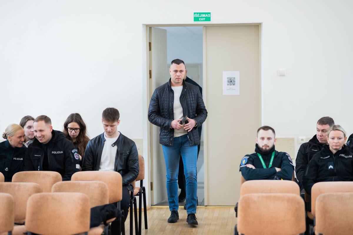 LAT pradėjo nagrinėti policininko Dariaus Šerpyčio bylą