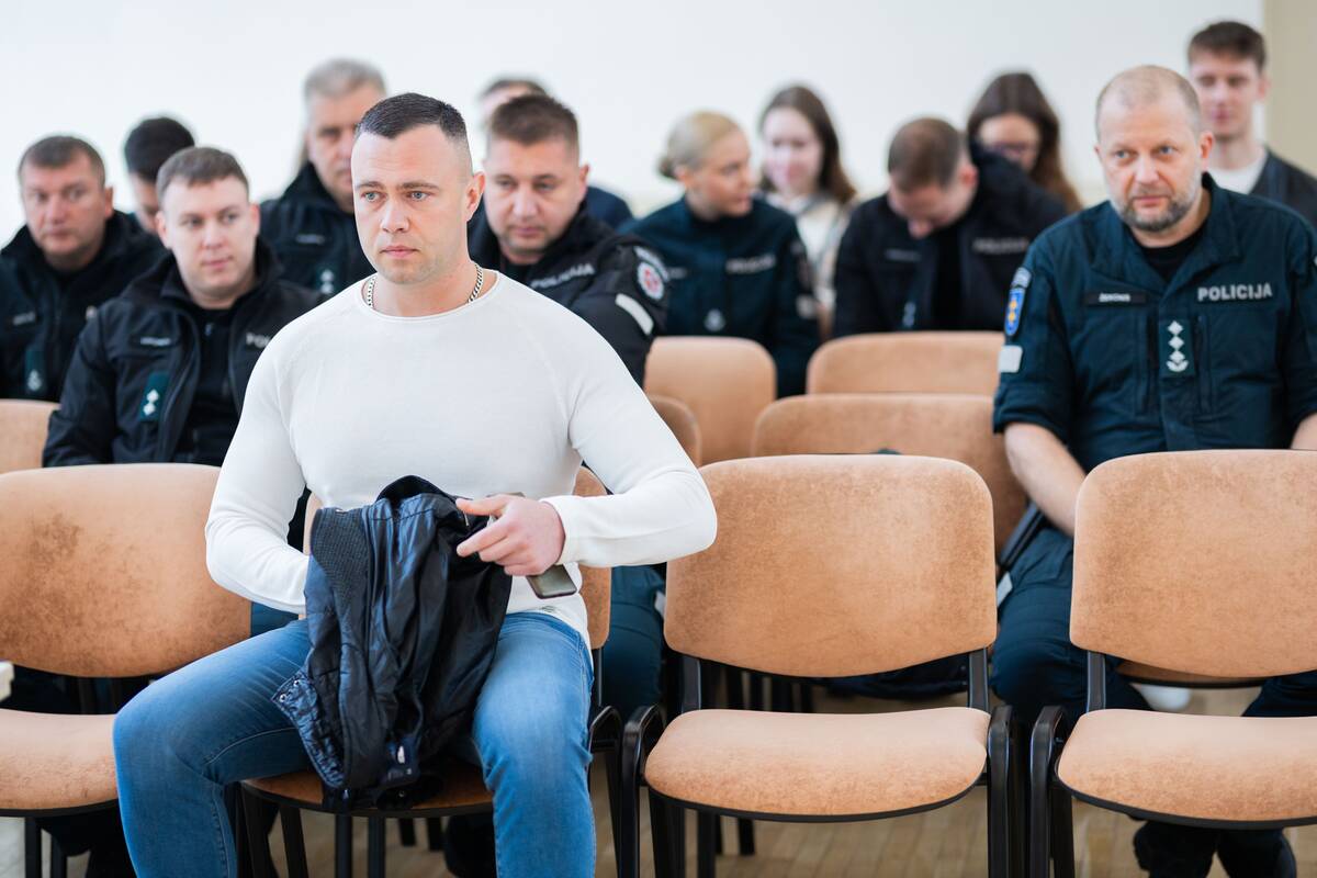 LAT pradėjo nagrinėti policininko Dariaus Šerpyčio bylą