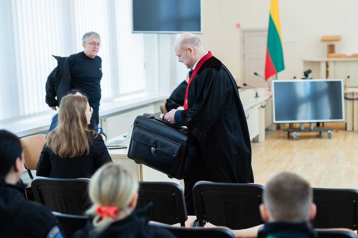 LAT pradėjo nagrinėti policininko Dariaus Šerpyčio bylą