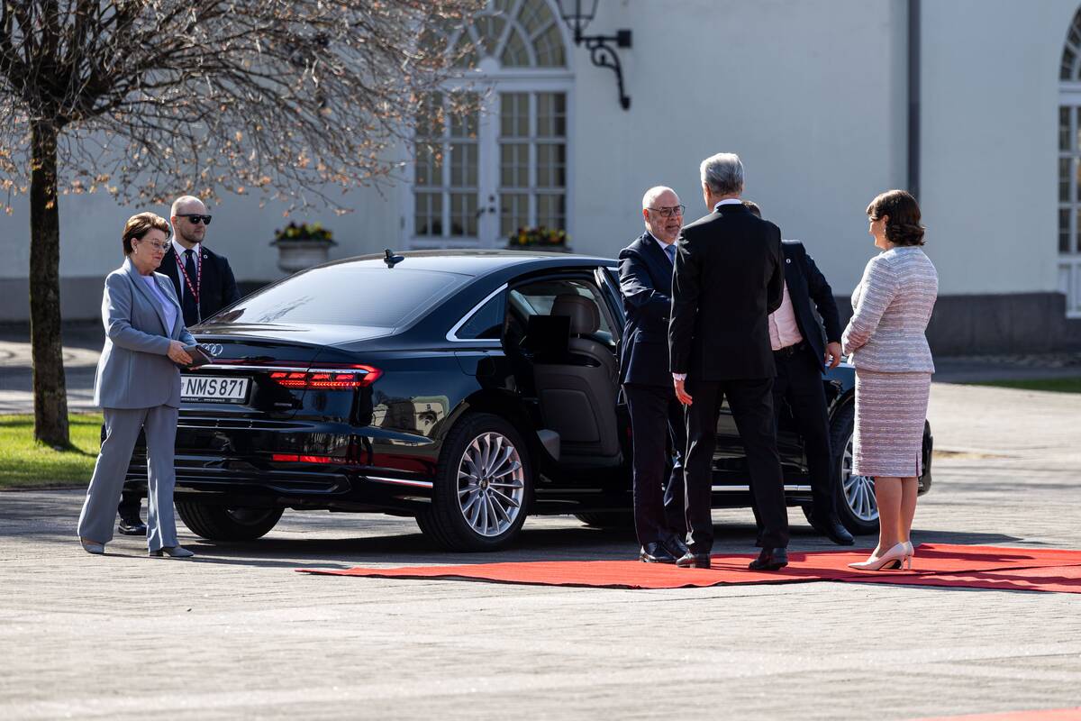 Gitanas Nausėda susitiko su Estijos prezidentu Alaru Karisu