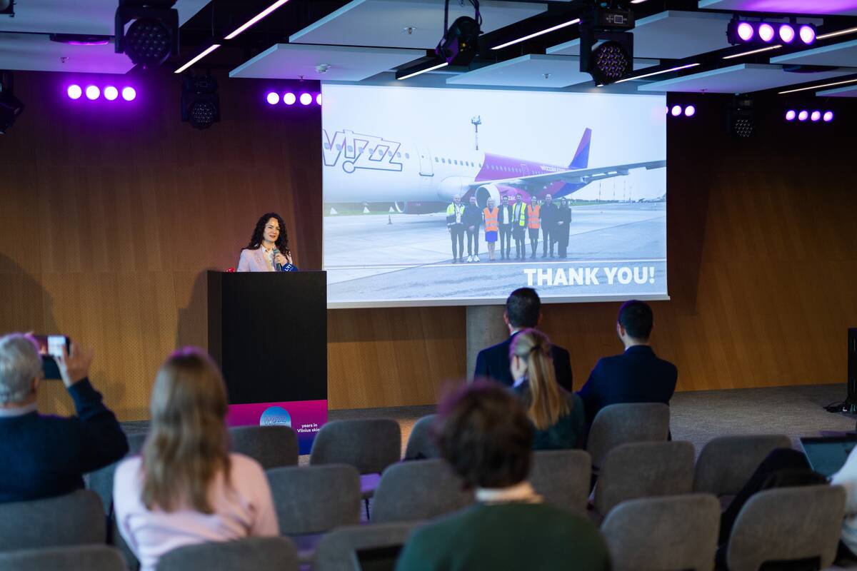 „Wizz Air“ spaudos konferencija Vilniaus oro uosto konferencijų centre