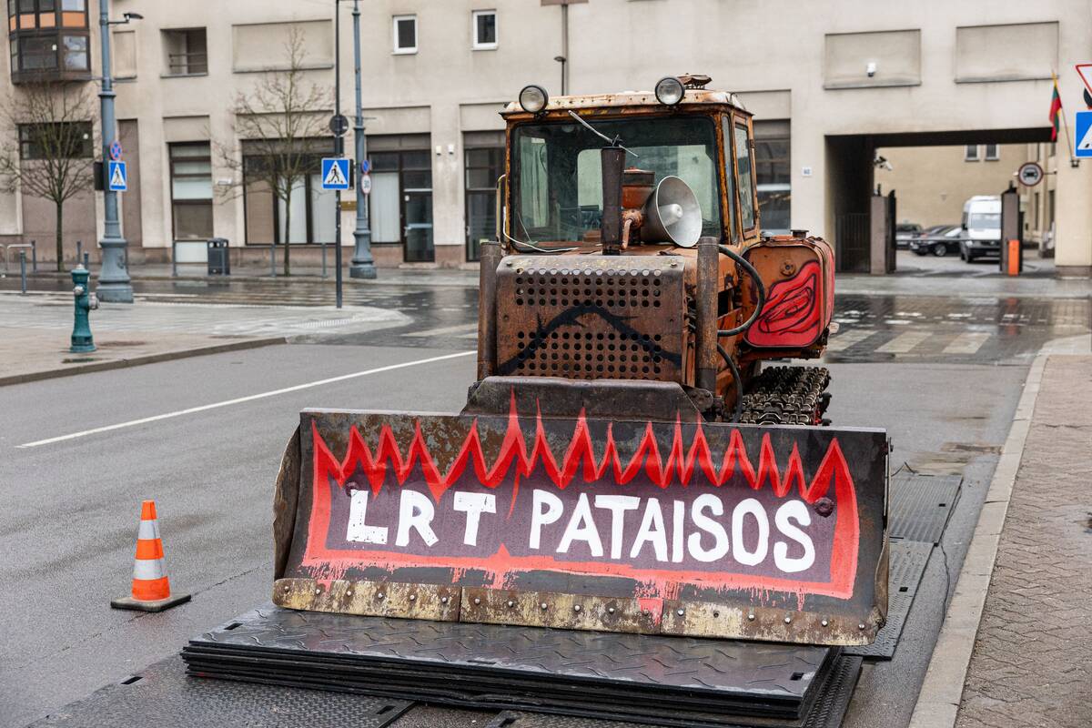 
<span>Seimo Kultūros komitetui tęsiant LRT pataisų svarstymą, dalis pasiūlymų perkelta į kitą posėdį</span>
