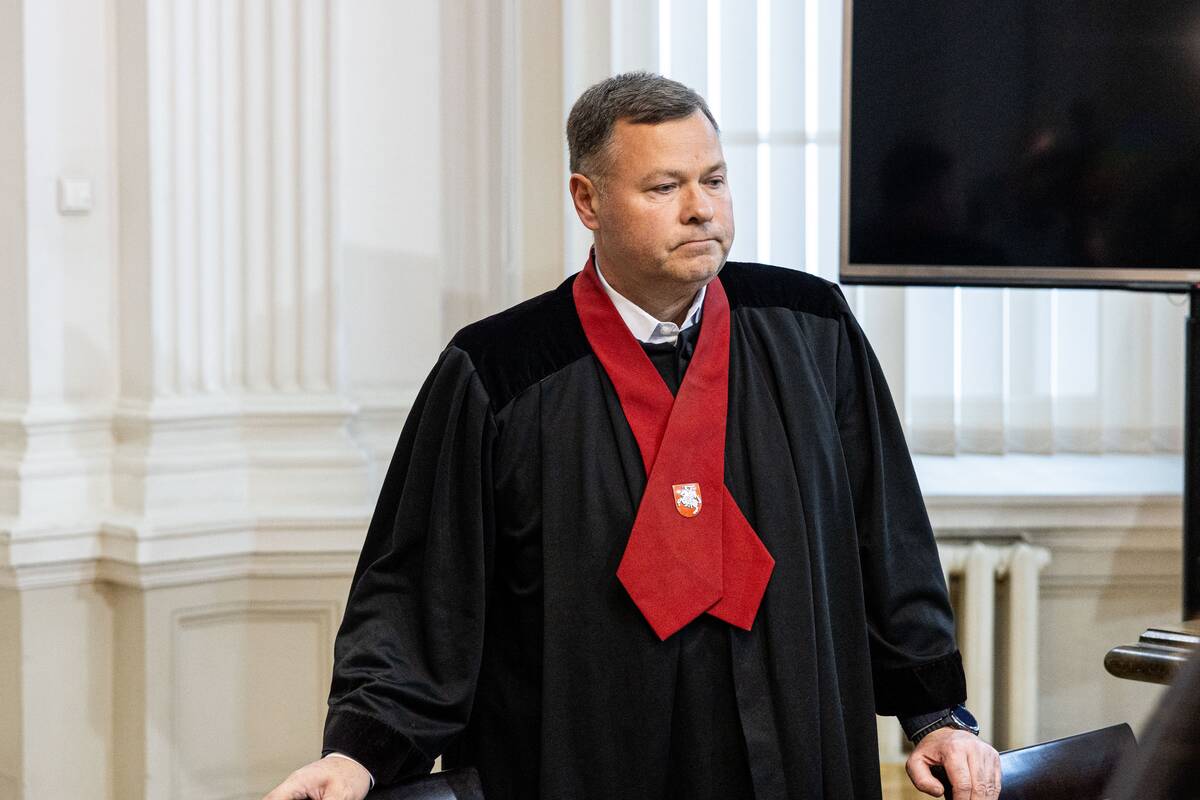 Užsidegančių siuntų bylos nagrinėjimas