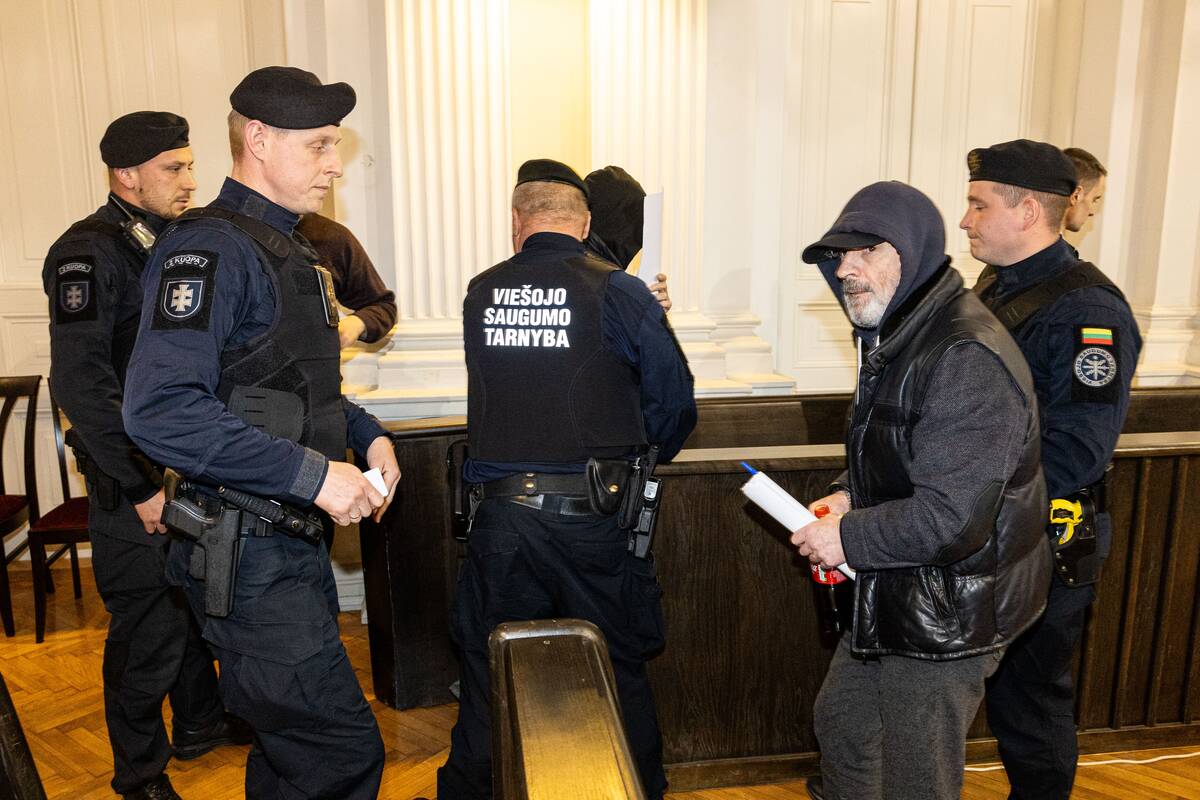Užsidegančių siuntų bylos nagrinėjimas