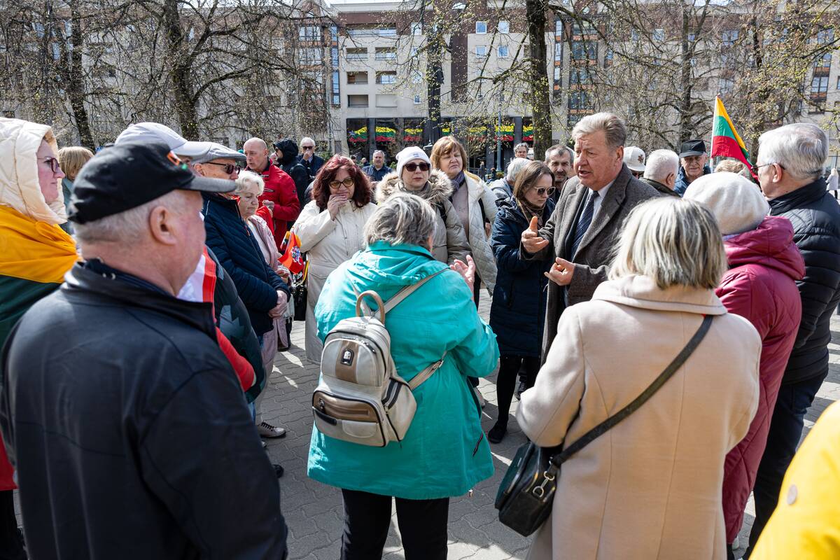 Mitingas „Išsaugokime Lietuvos miškus ateities kartoms!“