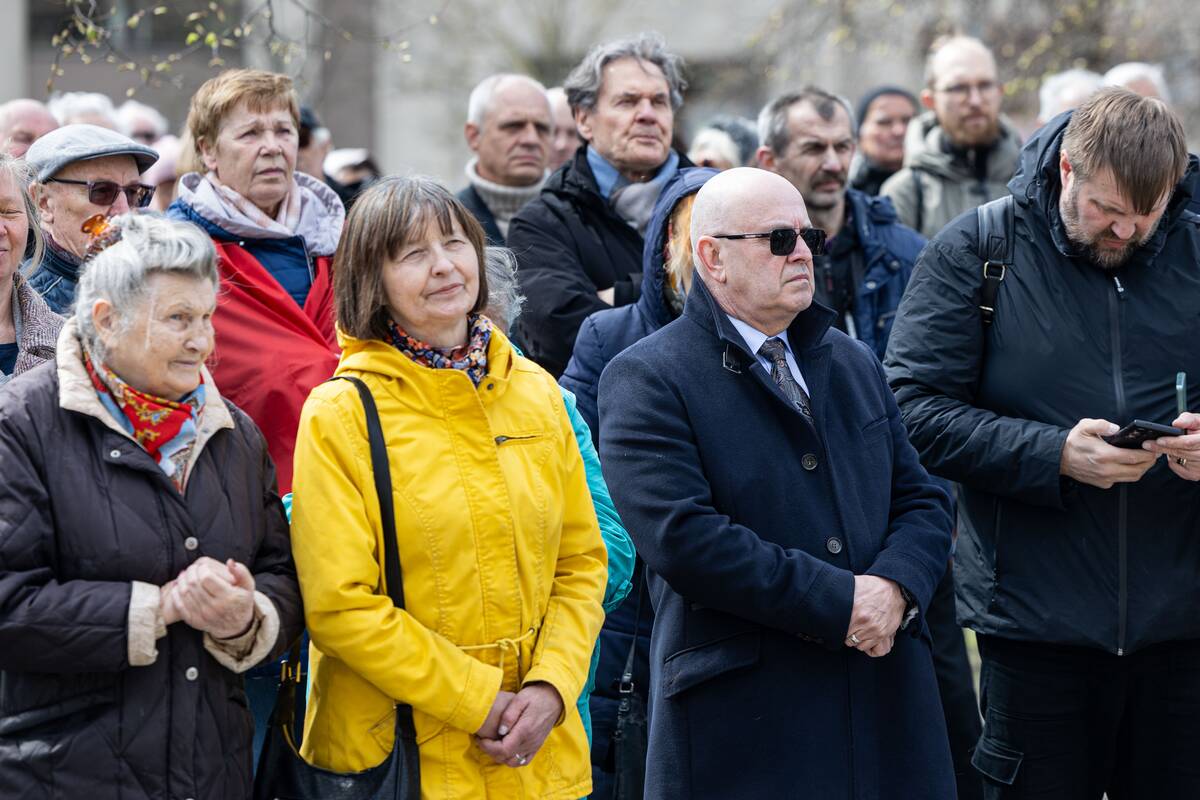 Mitingas „Išsaugokime Lietuvos miškus ateities kartoms!“