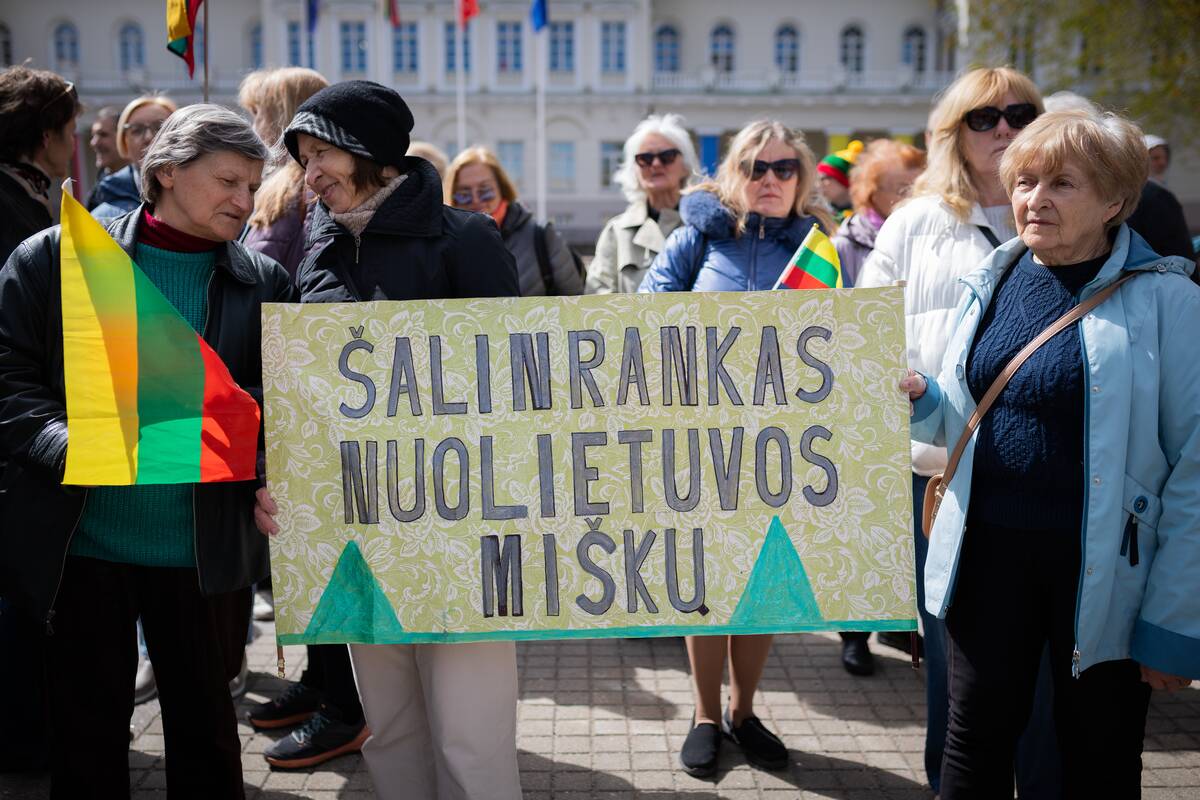 Mitingas „Išsaugokime Lietuvos miškus ateities kartoms!“