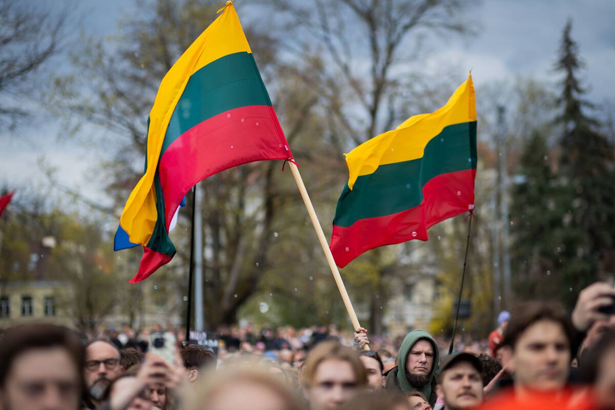 Vilniaus Katedros aikštėje surengta protesto akcija „Šalin rankas nuo laisvo žodžio“